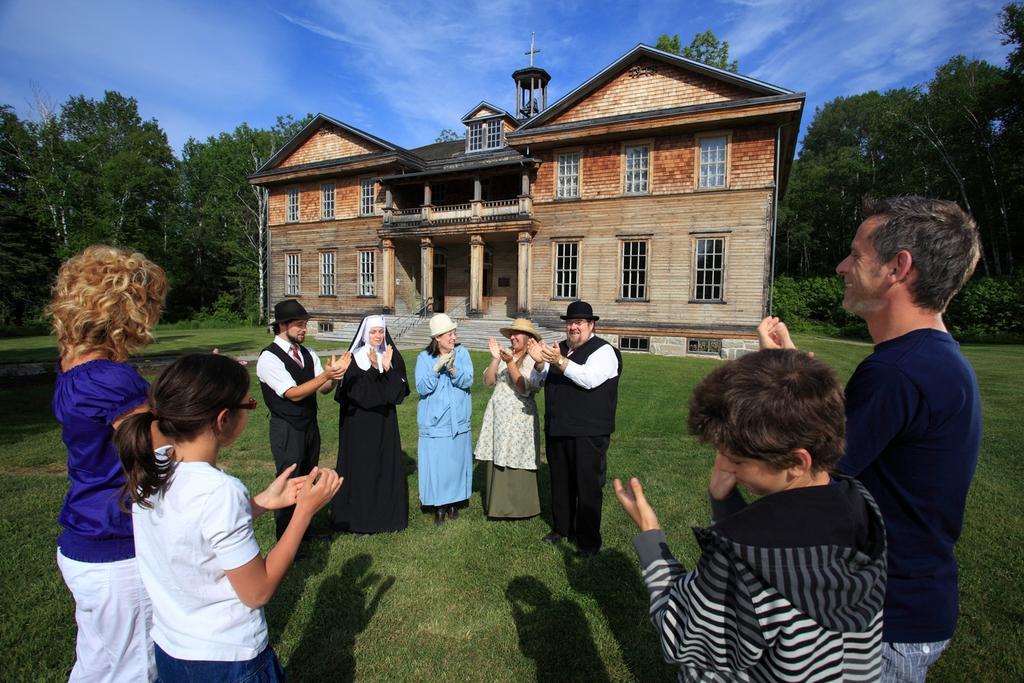 Village Historique De Val-Jalbert Chambord Buitenkant foto